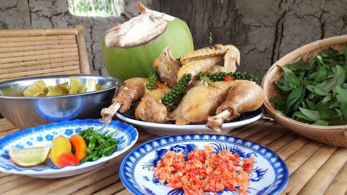 Steamed chicken with green pepper in Phu Quoc