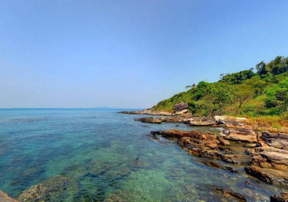 Ganh Dau - Where there is a crescent-shaped beach