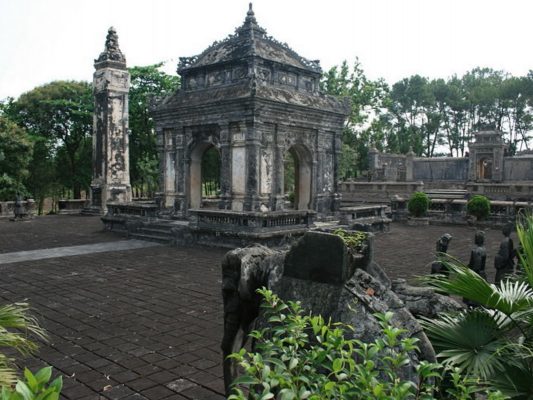 Tomb of Dong Khanh