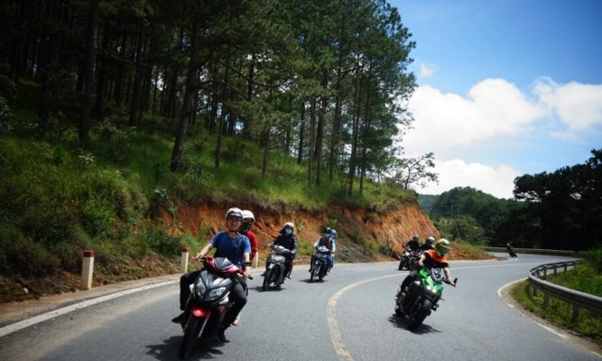 Go to Dalat By Motorbike