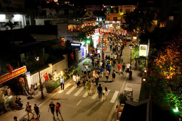 Nguyen Dinh Chieu Walking Street