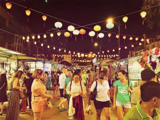 Walking Street and Night Market - Top 8 nightlife places in Nha Trang that you should go