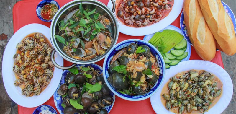 Hanoi Spicy Snail - Top 8 delicious snail shops in Da Nang