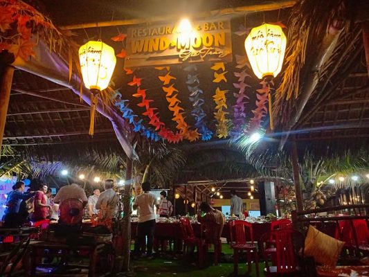Wind Moon Restaurant - Top 10 Best Seafood Restaurants in Hoi An
