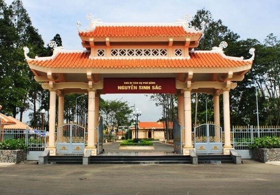 Nguyen Sinh Sac Mausoleum Relic Site