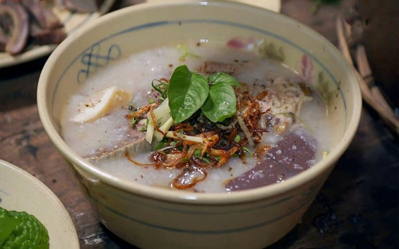 Seven Mountains Beef Porridge - Top 10 delicious dishes of Bay Nui An Giang