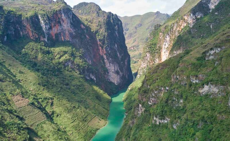 Tu San Deep Gorge - Top 12 must-visit tourist destinations in Meo Vac - Dong Van