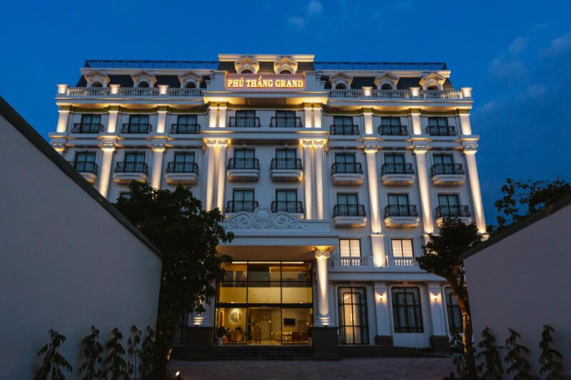 Phu Thang Grand Hotel