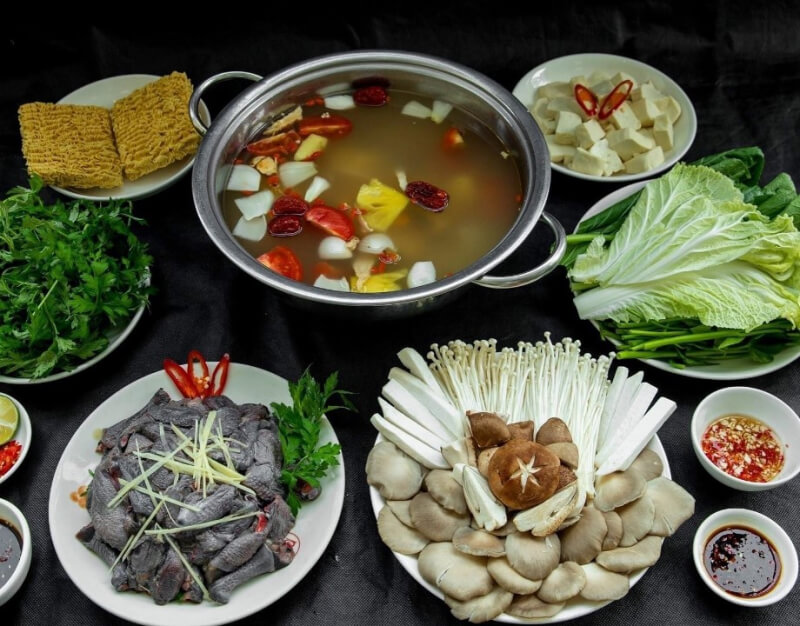 '' Ngoc Ke Hot Pot'' Que Restaurant - Top 8 best hotpot restaurant in Ninh Binh 