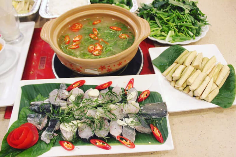 Cua Vang Bai Chay Restaurant