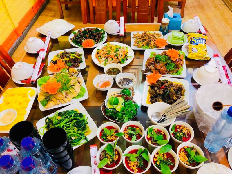 Huy Linh Duck King Restaurant