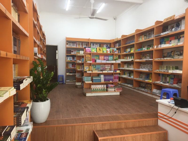 Tuan Dung Bookstore