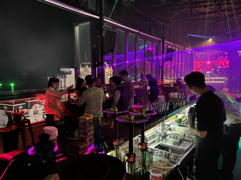 Skye Bar Phu Quoc - Top 5 most beautiful cocktail bars in Phu Quoc