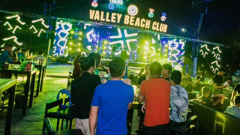 Valley Beach Club