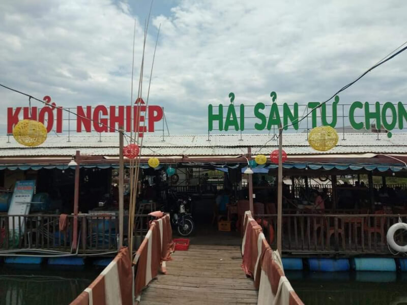 Khoi Nghiep Floating Restaurant - Top 7 Best Restaurants And Eateries in Nui Thanh - Quang Nam