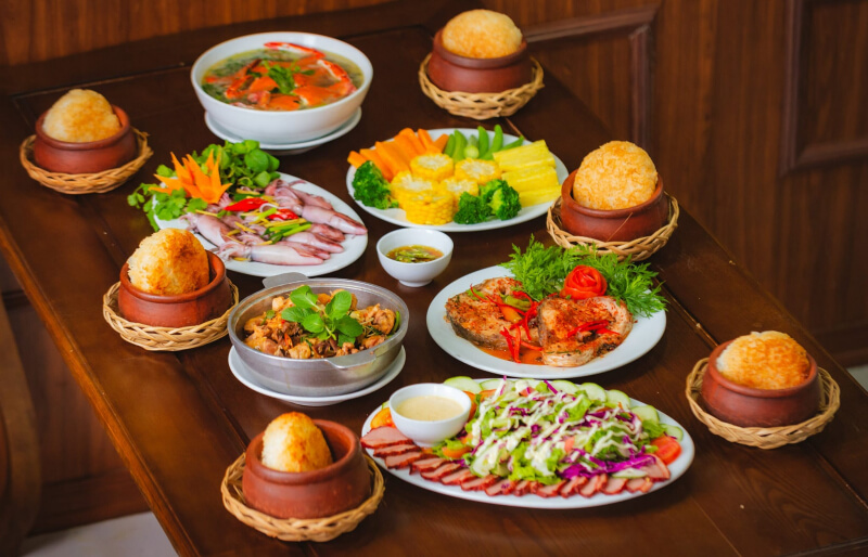King Com Nieu Restaurant - Top 6 best clay pot rice restaurants in Quang Binh