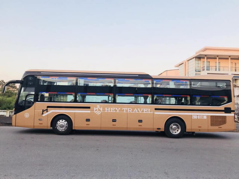 HEY TRAVEL garage - Top 4 most prestigious bus companies running the Hanoi - Quang Nam Route