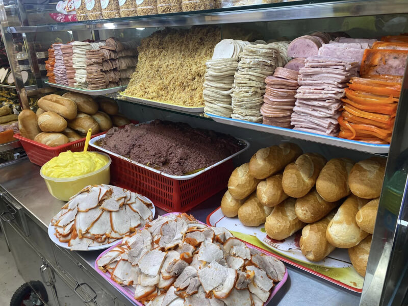 Thanh Dat Bread Shop - Top 5 Best Banh Mi shops in Quang Binh