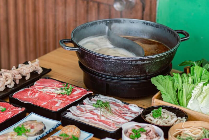 Xuyen Tieu - Hong Kong Hot Pot - Top 5 Best Chinese Restaurants in Da Lat - Lam Dong