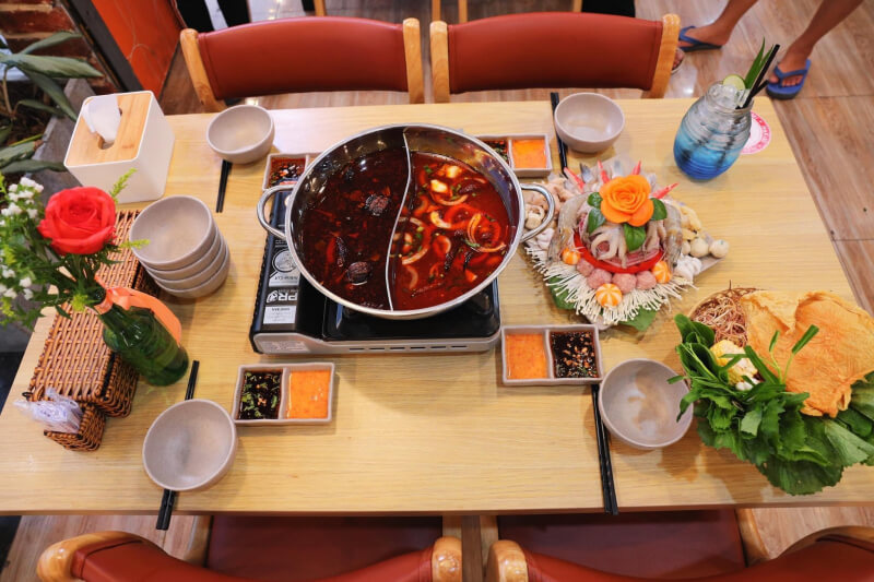 Yagami Chau Doc Thai - Japanese - Korean Hot Pot Cuisine