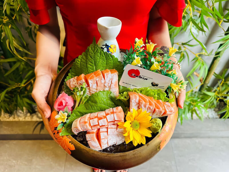 Akataiyo Sushi - Top 8 the best sushi in Binh Duong