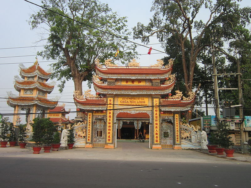 Hoa Long Pagoda