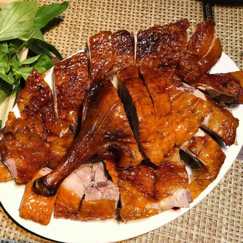 Nhan Danh - Grilled Chicken & Roasted Duck with Mac Mat Leaves