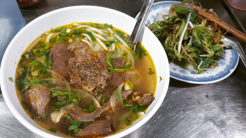 Phong Phu Hue Beef Noodle Soup - Top 7 Best Hue Beef Noodle Shops in Dong Hoi